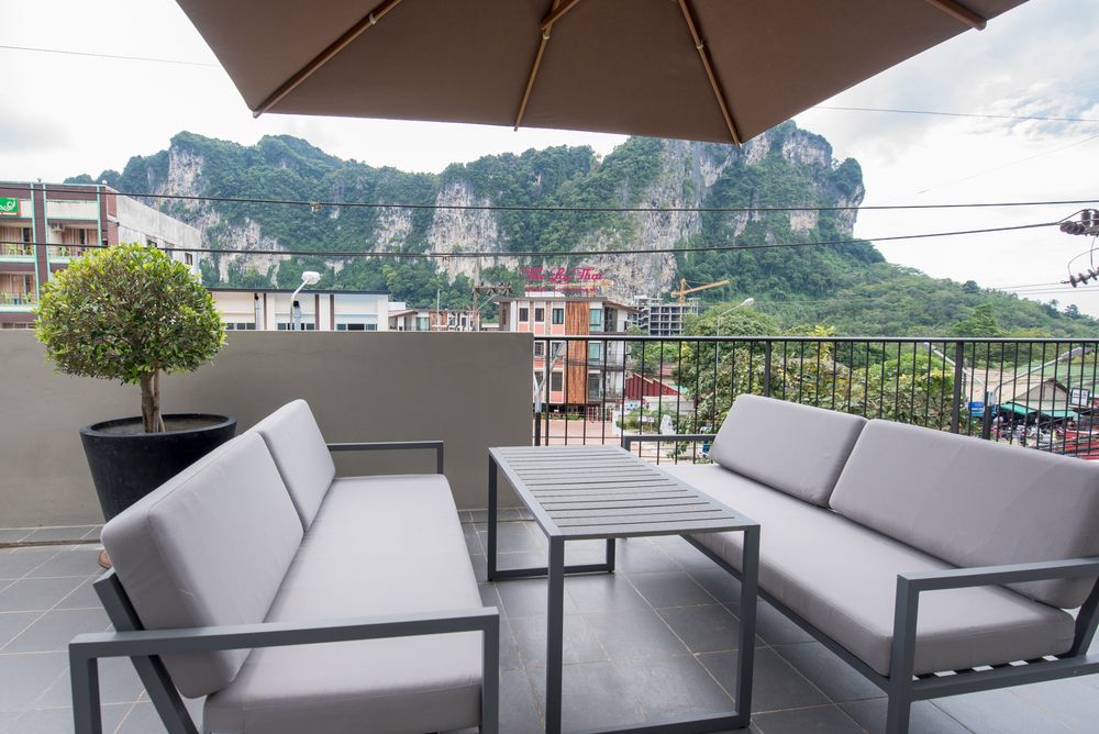 SUGAR MARINA RESORT CLIFFHANGER - 32