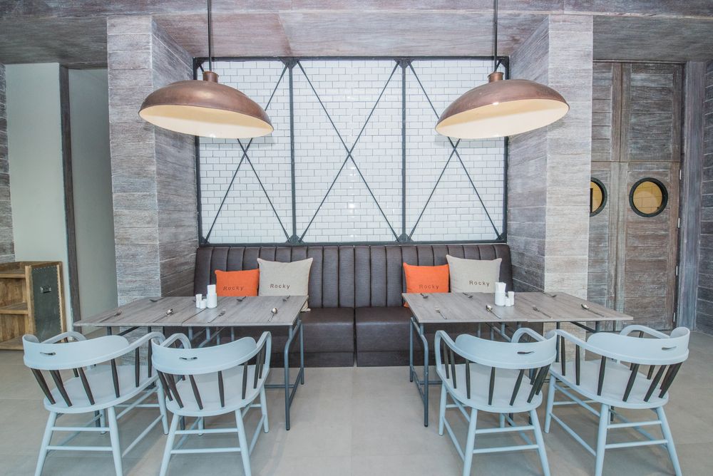 SUGAR MARINA RESORT CLIFFHANGER - 28