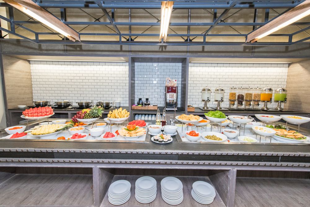 SUGAR MARINA RESORT CLIFFHANGER - 22