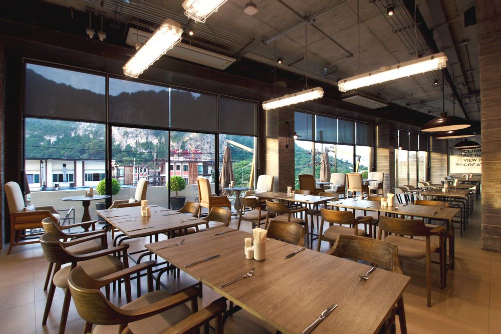 SUGAR MARINA RESORT CLIFFHANGER - 20