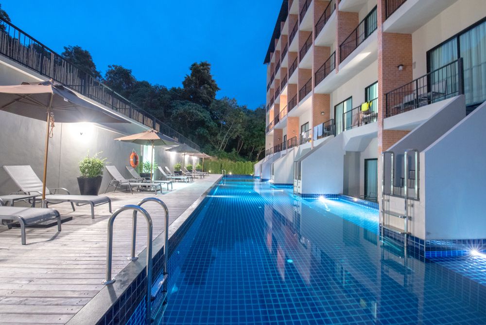 SUGAR MARINA RESORT CLIFFHANGER - 9