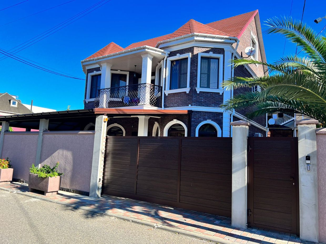 РУССО, гостевой дом - 1