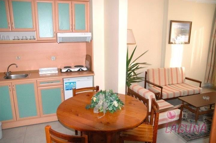 Suite Laguna Hotel - 6