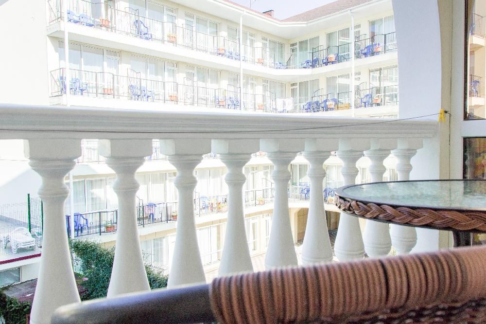 СИАР (бывш. НА УЛ. ЛЕНИНА 172), гостевой дом (размещение детей с 3 лет) - 36