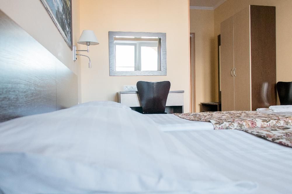 СИАР (бывш. НА УЛ. ЛЕНИНА 172), гостевой дом (размещение детей с 3 лет) - 24