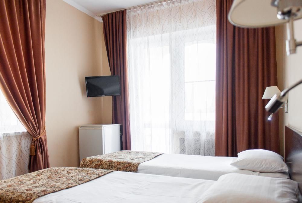 СИАР (бывш. НА УЛ. ЛЕНИНА 172), гостевой дом (размещение детей с 3 лет) - 20