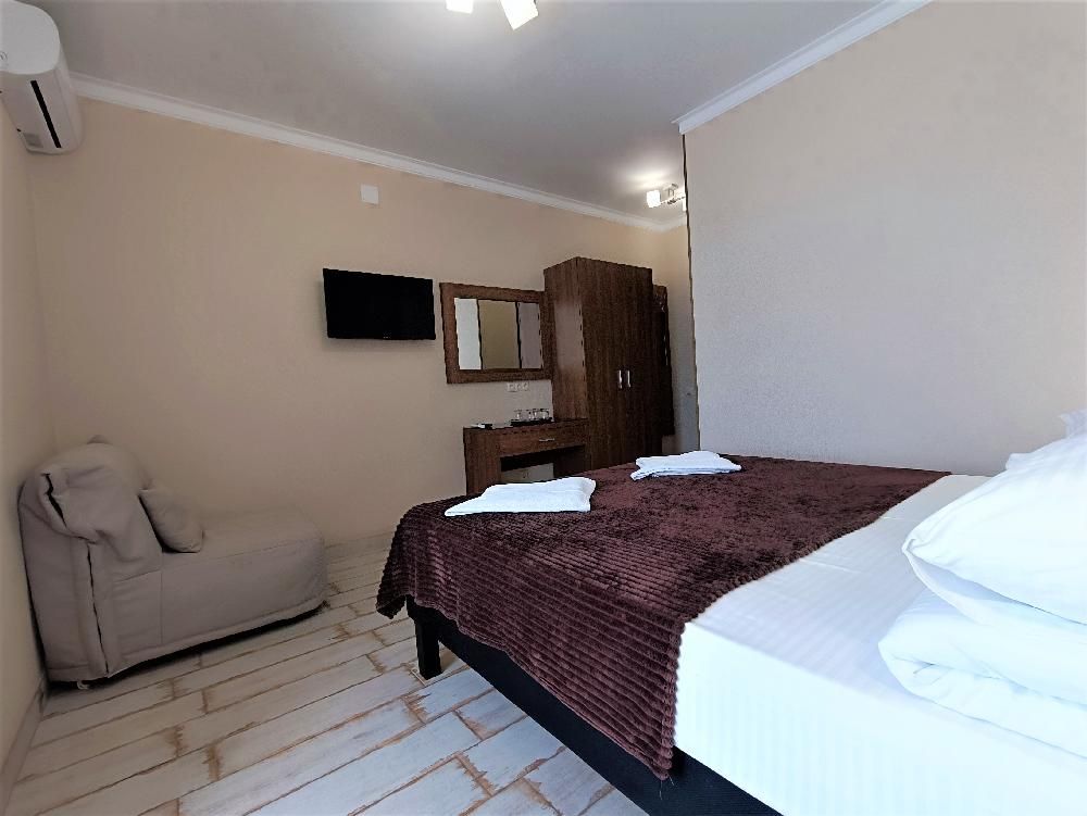 AURUM, гостевой дом - 11