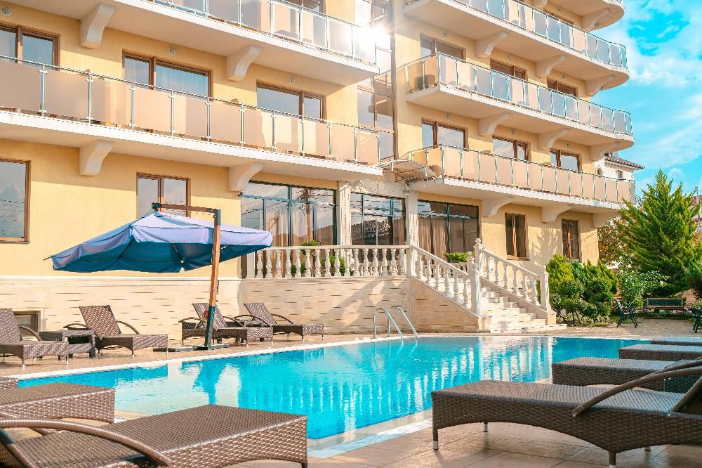 ГРЕЙС АМАЛИЯ, гостевой дом - 1