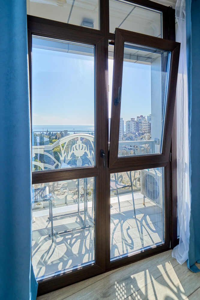 АМБАССАДОР, отель - 40