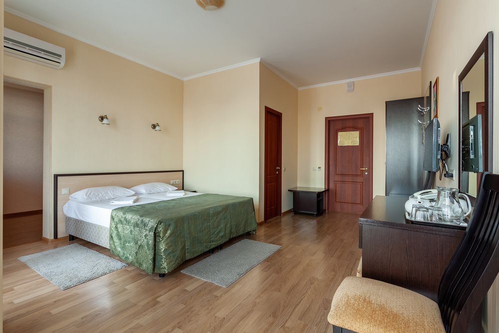 ГРЕЙС НАИРИ, гостевой дом - 95