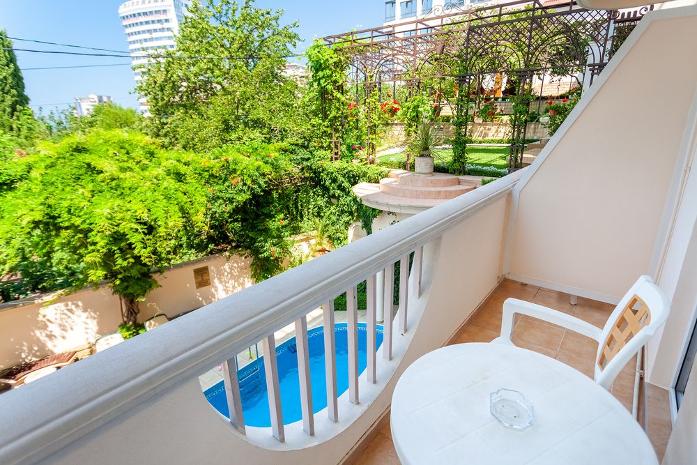 ГРЕЙС НАИРИ, гостевой дом - 84