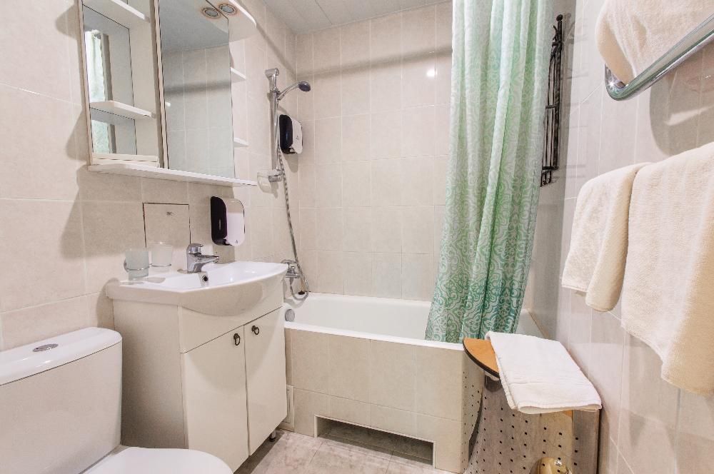 ГРЕЙС НАИРИ, гостевой дом - 120