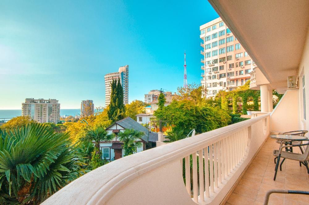 ГРЕЙС НАИРИ, гостевой дом - 112