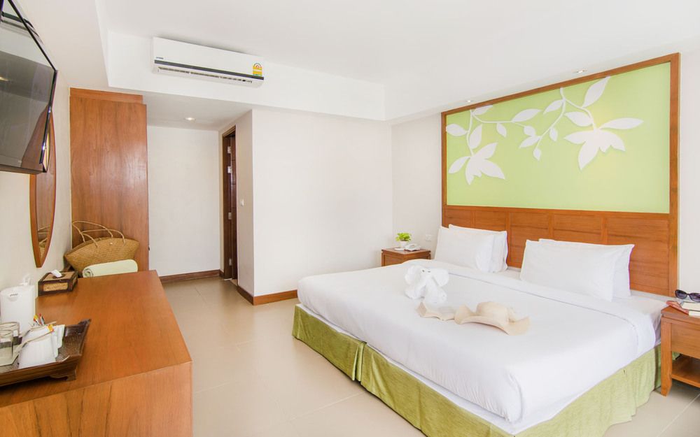 THE LEAF OCEANSIDE BY KATATHANI - 32