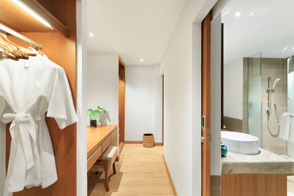 OUTRIGGER KHAO LAK BEACH RESORT - 71