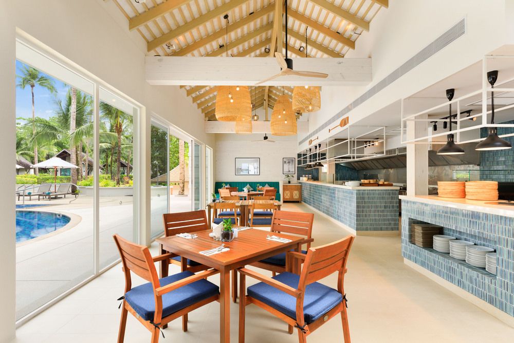 OUTRIGGER KHAO LAK BEACH RESORT - 26