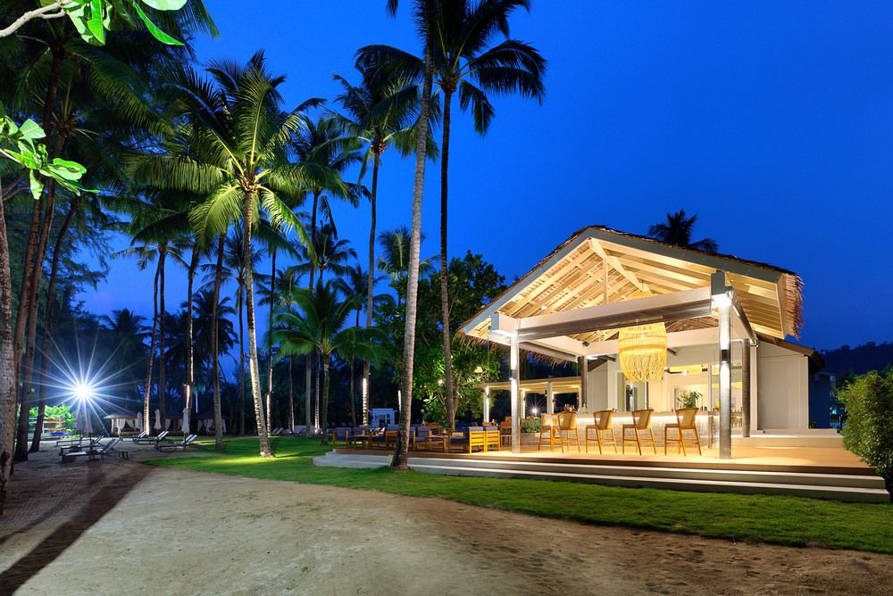 OUTRIGGER KHAO LAK BEACH RESORT - 24