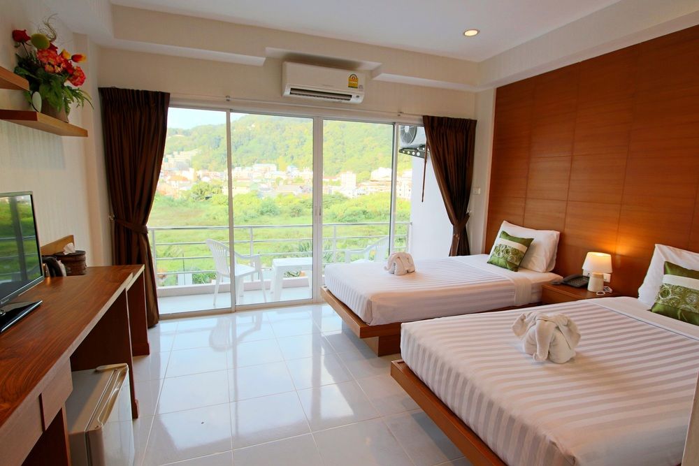 GOOD NICE HOTEL - 12