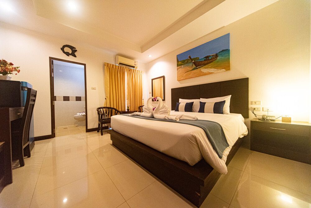 Q VICTORY PATONG - 33