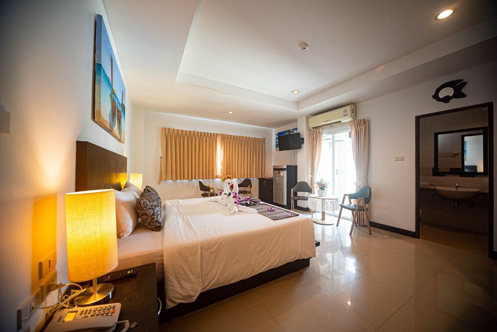 Q VICTORY PATONG - 26