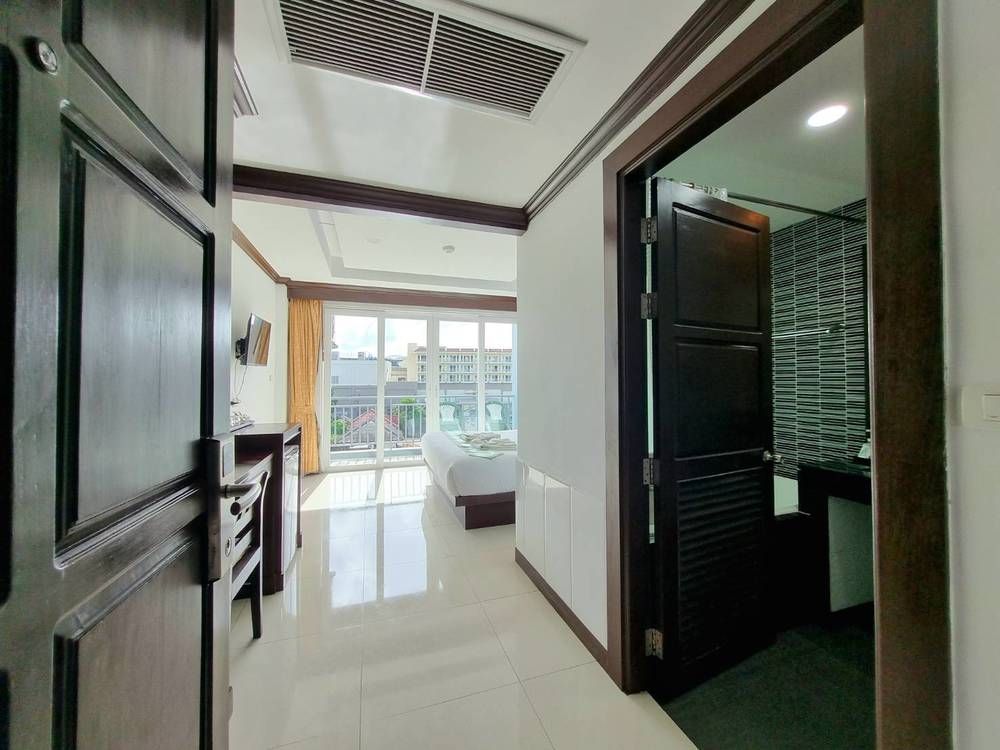 77 BANGLA HOTEL - 22