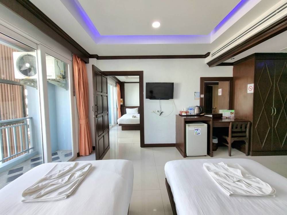 77 BANGLA HOTEL - 12