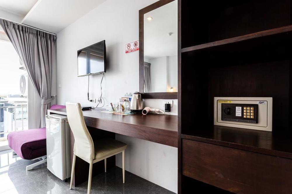 77 BANGLA HOTEL - 37