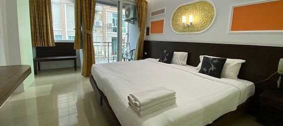 77 PATONG HOTEL & SPA - 12