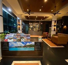 77 PATONG HOTEL & SPA - 8