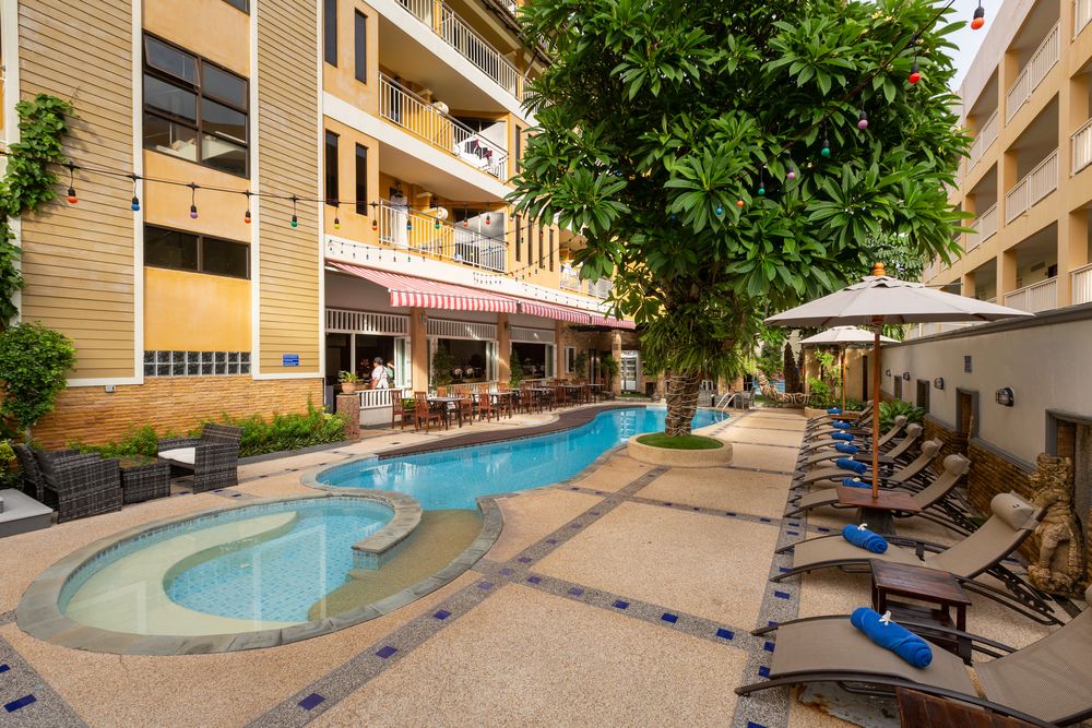 LA VINTAGE RESORT - 2