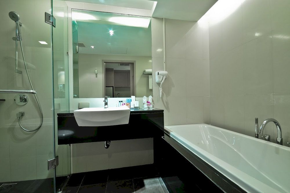 THE ASHLEE HEIGHTS PATONG HOTEL & SUITES - 27