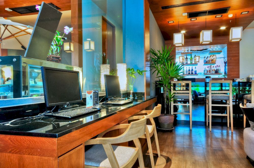 THE ASHLEE HEIGHTS PATONG HOTEL & SUITES - 13