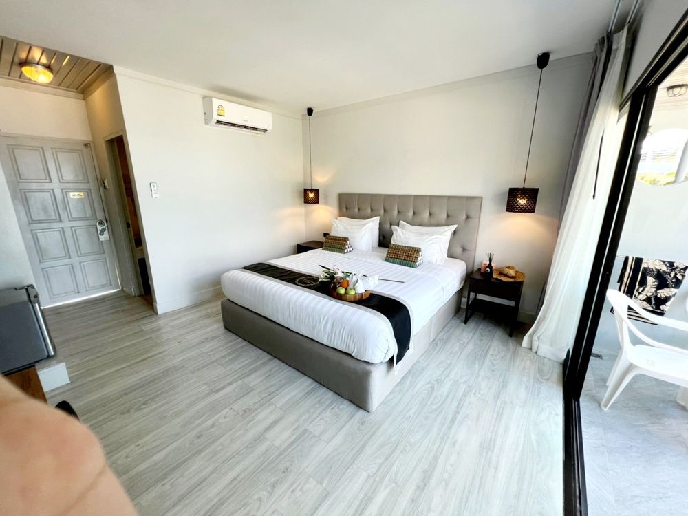 THAI KAMALA BEACH FRONT - 6