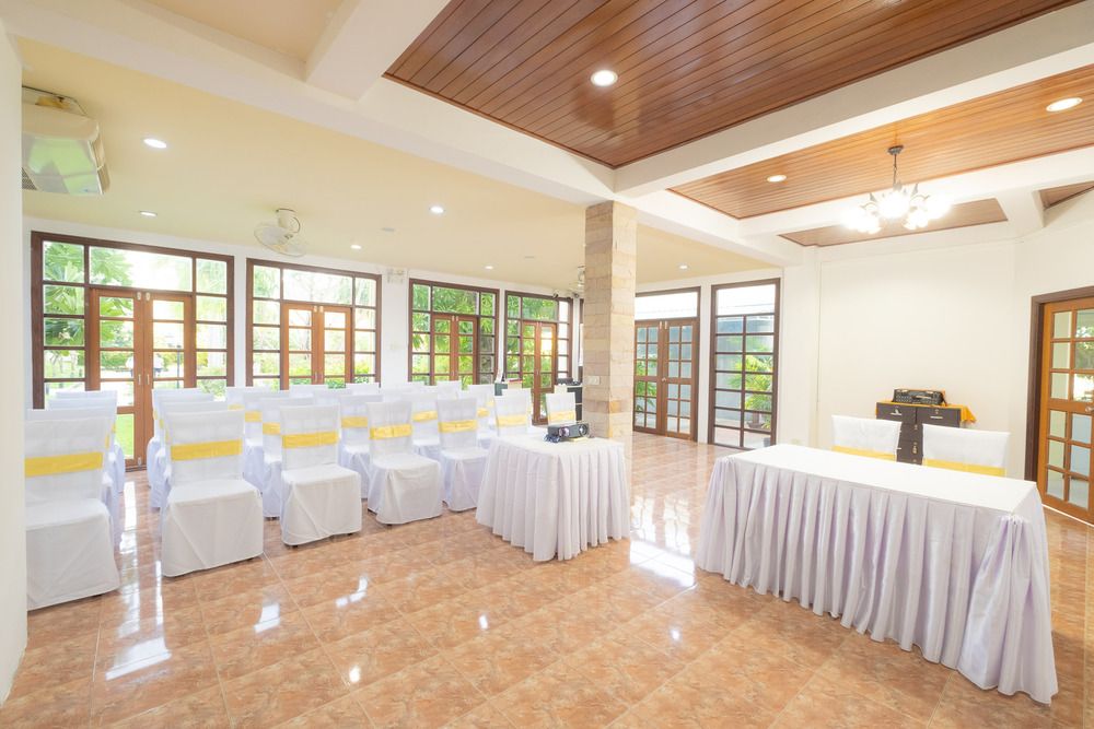 BLUE BEACH GRAND RESORT AND SPA - 44