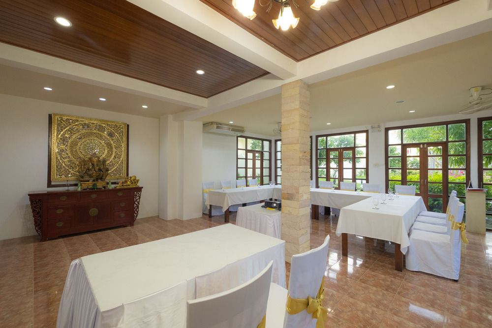 BLUE BEACH GRAND RESORT AND SPA - 42