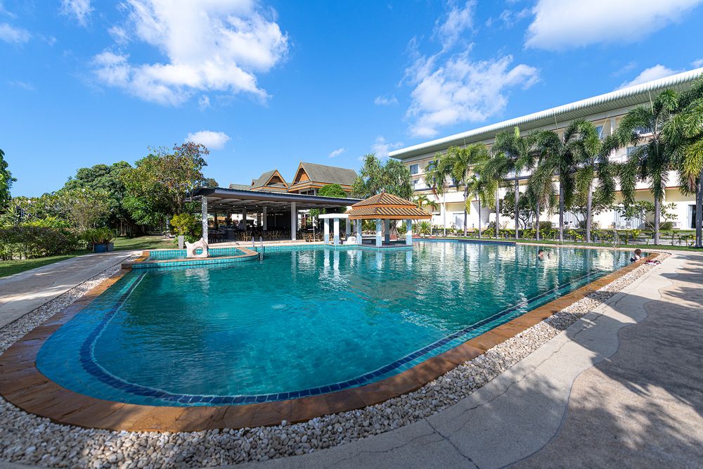 BLUE BEACH GRAND RESORT AND SPA - 23