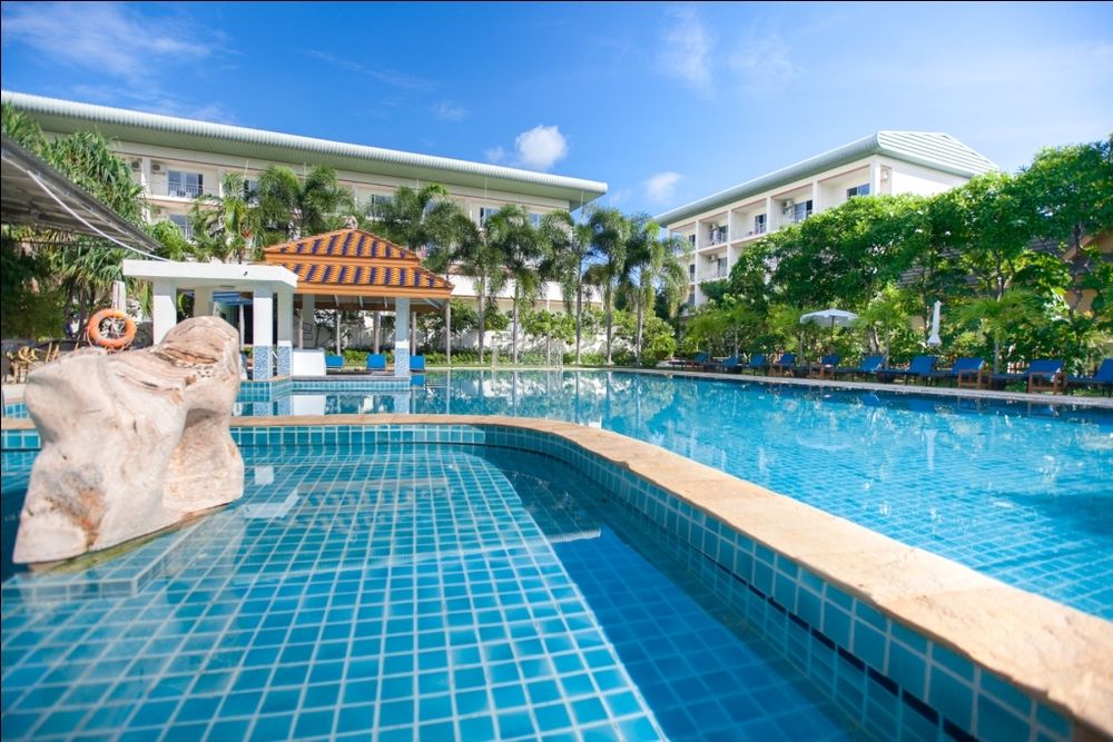 BLUE BEACH GRAND RESORT AND SPA - 19