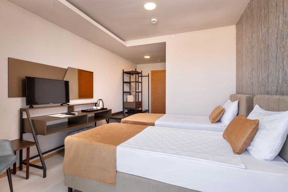 Hotella Hotel and Spa - 52