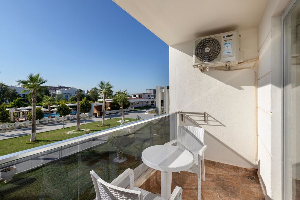 Hotella Hotel and Spa - 49