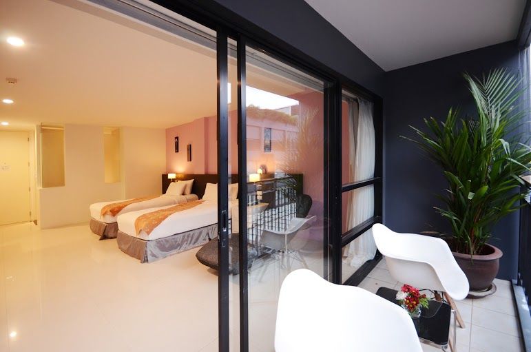 THE LANTERN RESORT PATONG - 29