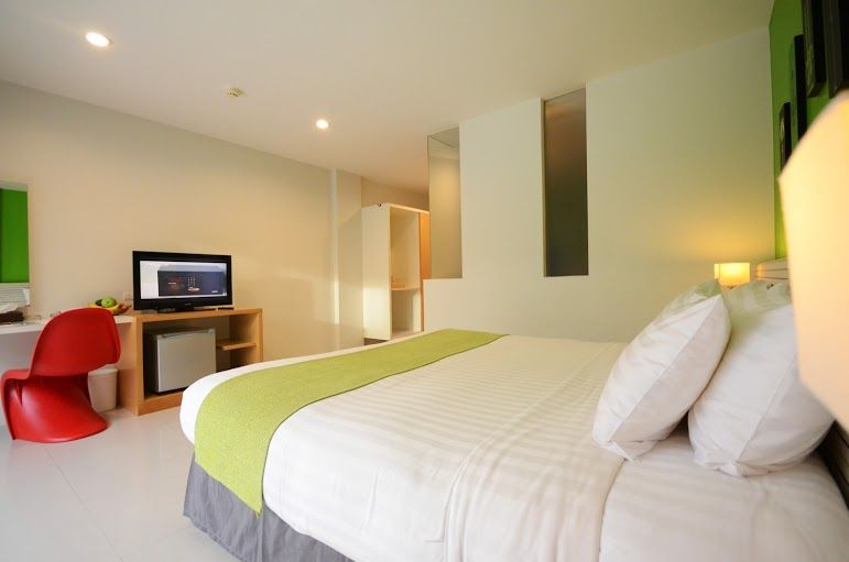 THE LANTERN RESORT PATONG - 23