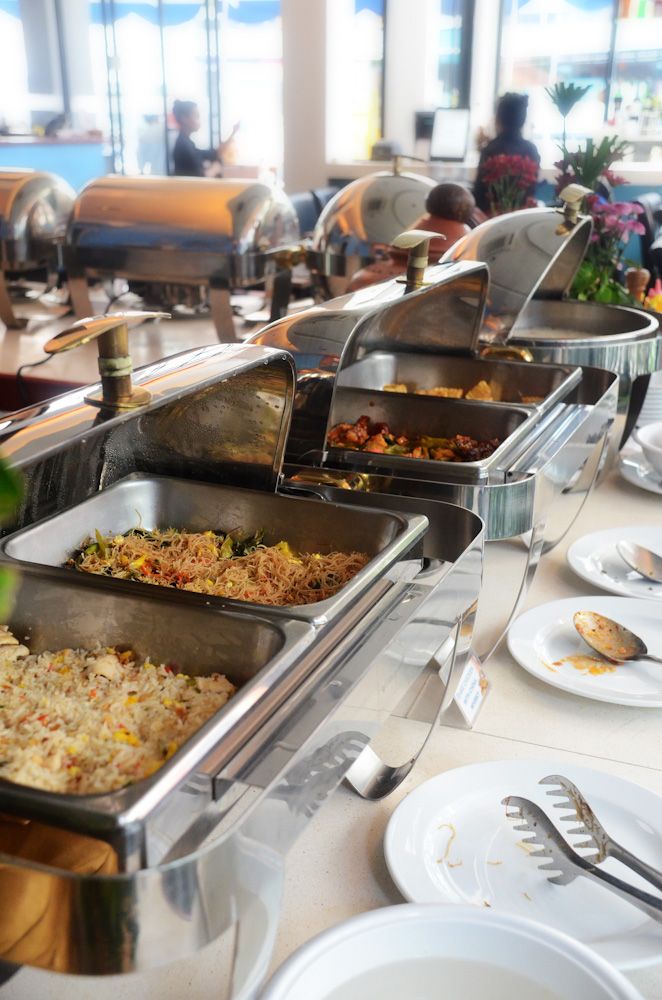 THE LANTERN RESORT PATONG - 11