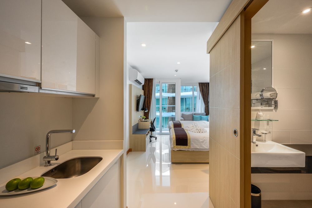 THE BEACHFRONT HOTEL PHUKET - 79