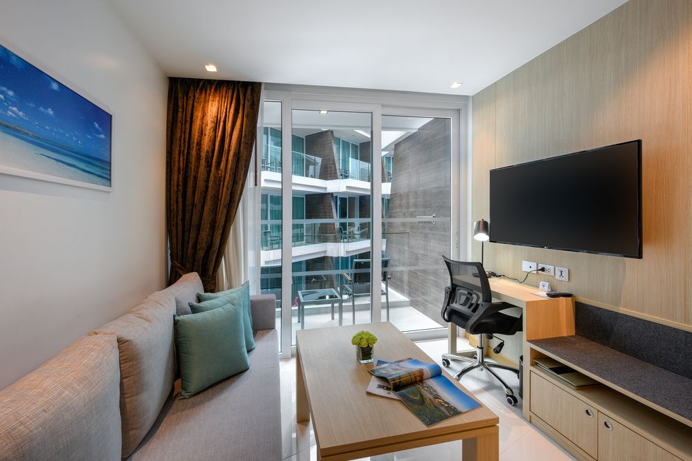 THE BEACHFRONT HOTEL PHUKET - 67