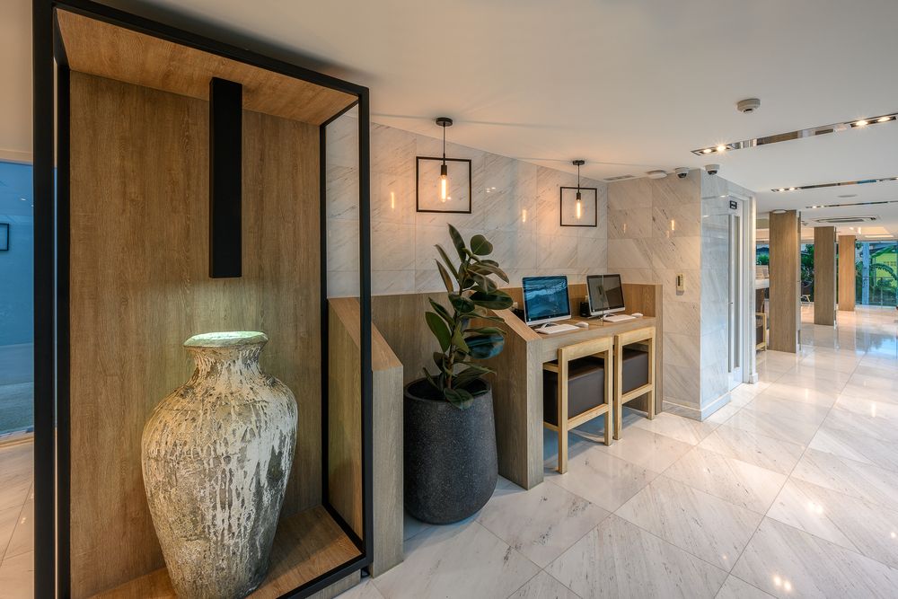 THE BEACHFRONT HOTEL PHUKET - 42