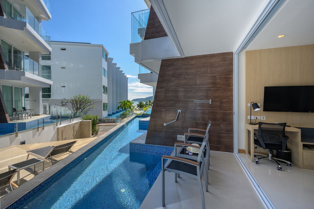 THE BEACHFRONT HOTEL PHUKET - 34