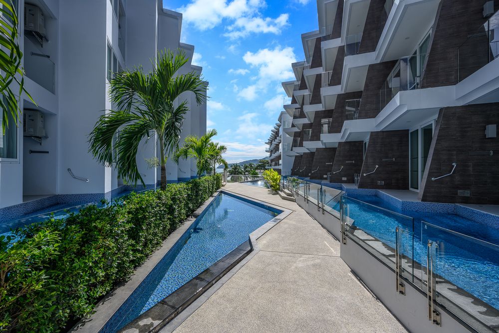 THE BEACHFRONT HOTEL PHUKET - 31