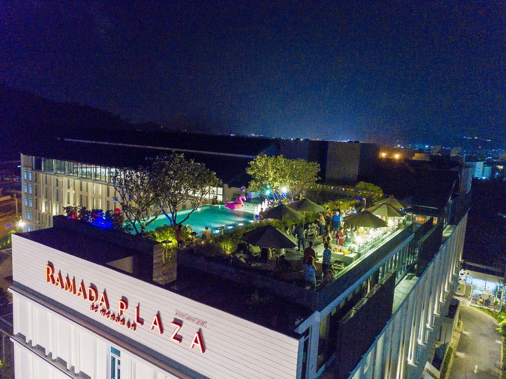 RAMADA PLAZA BY WYNDHAM CHAO FAH  - 61
