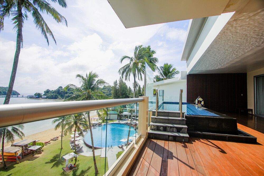 PHUKET PANWA BEACHFRONT RESORT - 312