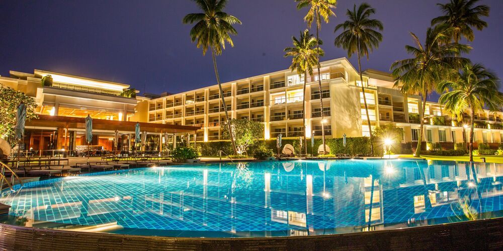PHUKET PANWA BEACHFRONT RESORT - 1
